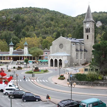 Le Breilh Otel *